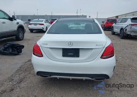 2015 Mercedes-Benz C 300 Sport 4Matic from USA, damaged, VIN 55SWF4KB5FU025256
